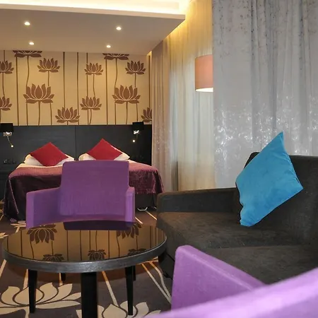 Hotell Kalev & Waterpark 4*