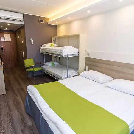 Kalev & Waterpark Hotel 4*