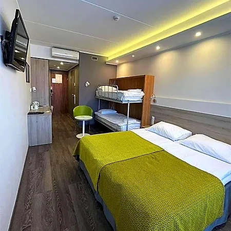 Kalev & Waterpark 4*